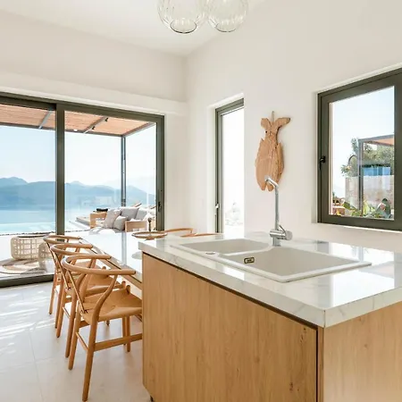 Agapanthus Villa *